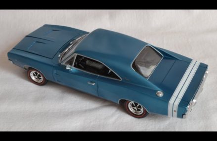 ’68 Dodge Charger R/T – Revell – 1/25 Now at 41513 Belcher KY