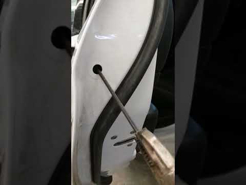 Dodge Stratus Door Handle