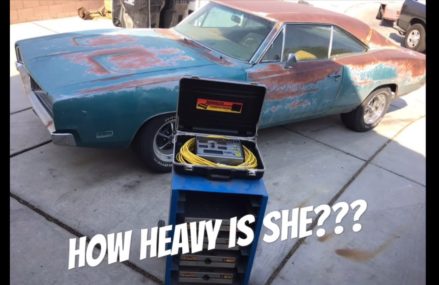 What does a 1969 Big block 440 Dodge Charger weigh??? We find out at 8106 Audubon NJ