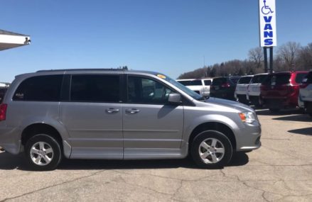 2013 Dodge Grand Caravan Rollx Handicap wheelchair conversion van for sale. #1135 From Mertztown 19539 PA