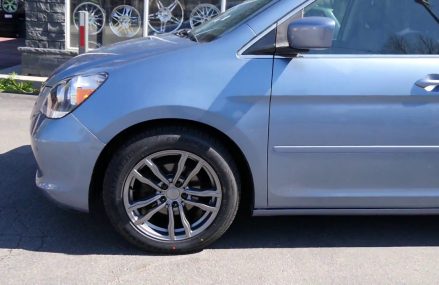 2006 HONDA ODYSSEY WITH CUSTOM GUNMETAL 18 INCH RIMS & TIRES From Marlborough 3455 NH