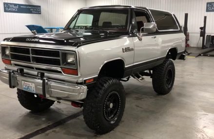 COOL & CLEAN 1990 DODGE RAM CHARGER FROM PACIFIC NORTHWEST!! Area Near 73097 Wheatland OK