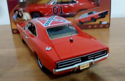 1/18 DODGE CHARGER 1969 GENERAL LEE THE DUKES OF HAZZARD AUTO WORLD Local Area 30356 Atlanta GA