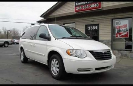 2006 Dodge Grand Caravan SXT for sale in Waterford, MI For New Middletown 47160 IN