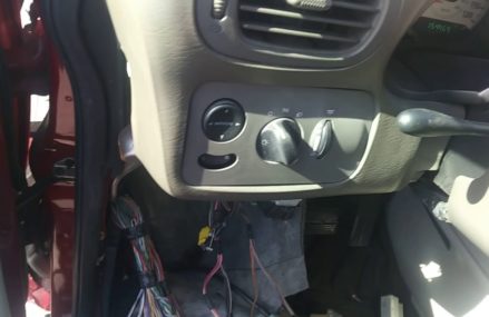 2006 chrysler town and country wiring repair part 1 From Melbourne 72556 AR