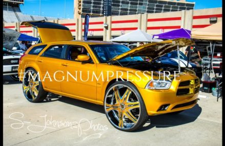 Dodge Caliber Yellow in Houston 77212 TX USA