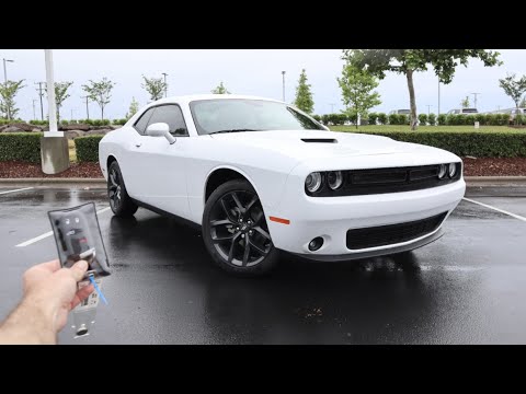 2022 Dodge Challenger SXT: Start Up, Exhaust, Test Drive, POV and Review 2019