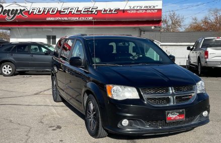 2017 Dodge Grand Caravan SXT For Medicine Park 73557 OK